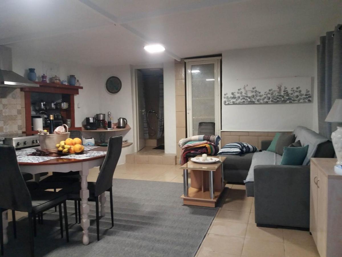 Kareshome-Privacy-View Panormos  ภายนอก รูปภาพ